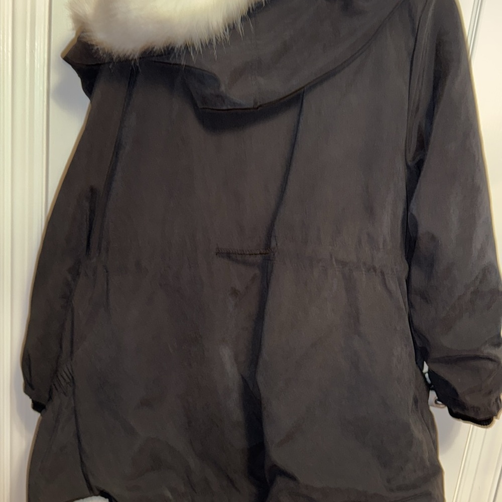 Brand new coat black with fur on the edges has a hood - Picture 9 of 10